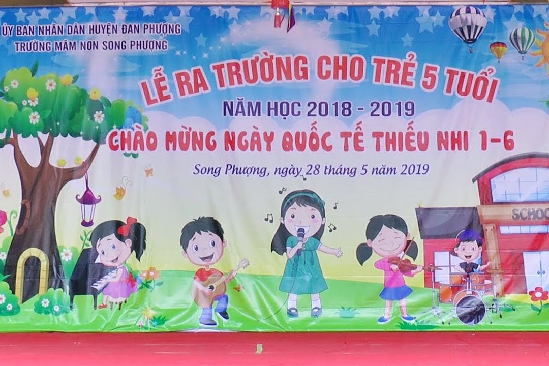 Trường mầm non Song Phượng tổ chưc lễ bế giảng năm học và ra trường cho các bé năm học 2018-2019